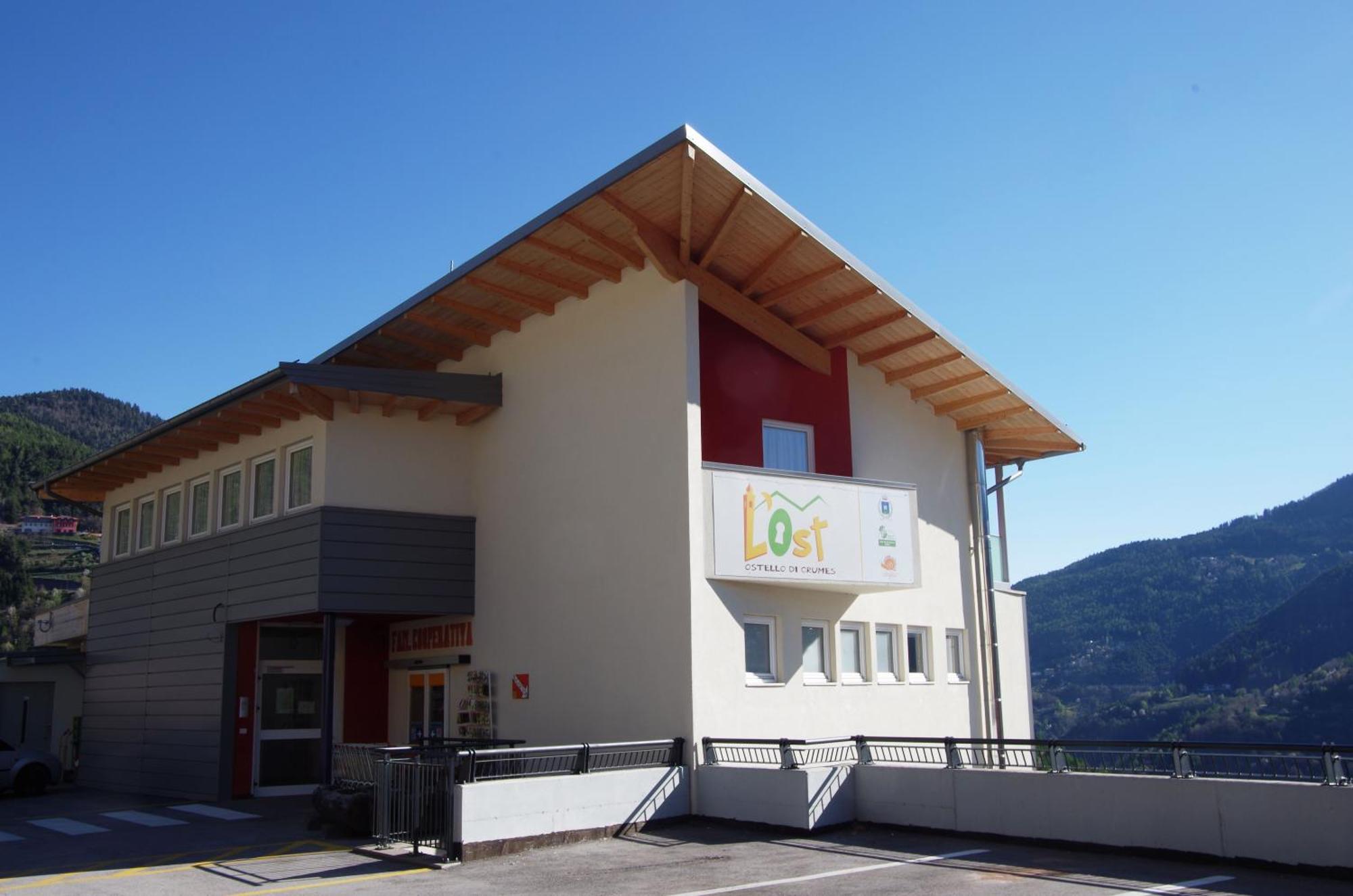 Hostel L'Ost - Ostello di Grumes Eksteriør bilde